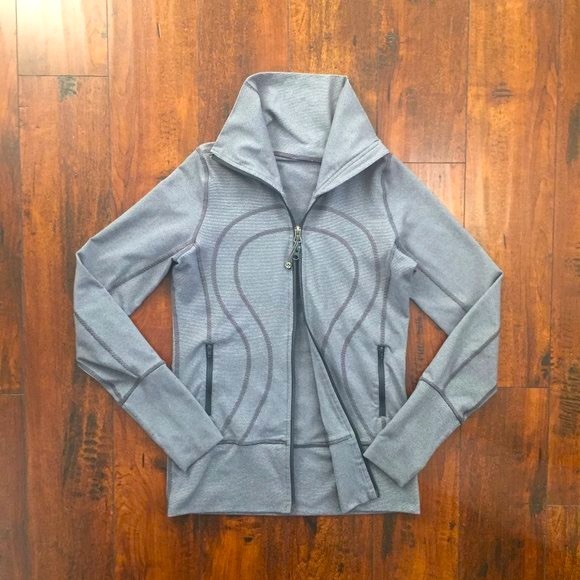 Lululemon In Stride Stripe Jacket - Picture 4 of 9